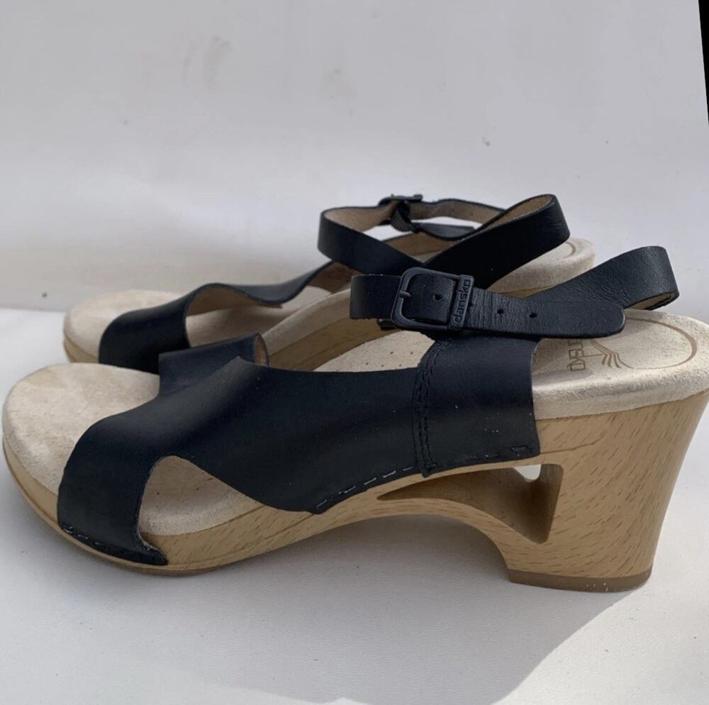 Dansko Tasha Sandals Sz 41 Or 10.5 10 USA